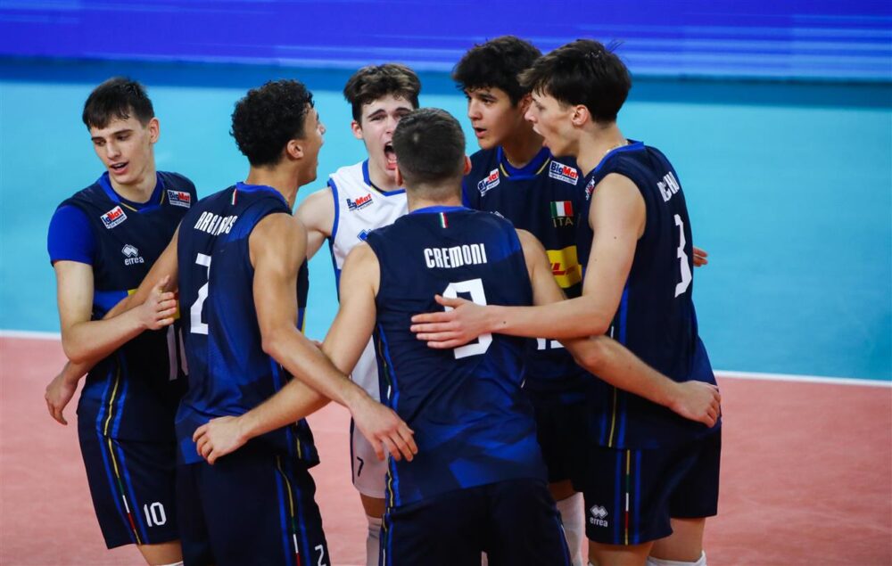 Volley, l’Italia vola in finale agli Europei U18: Polonia ko, Zlatanov e Cremoni in cattedra