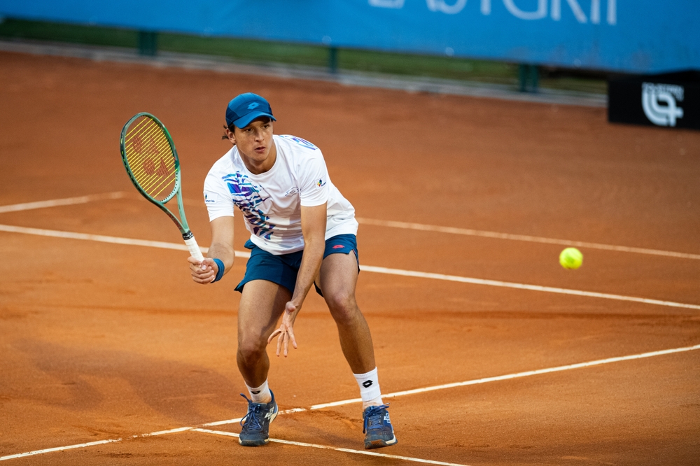 ATP Amburgo, Luciano Darderi non si fa sorprendere: Nick Hardt ko nonostante un vuoto nel secondo set