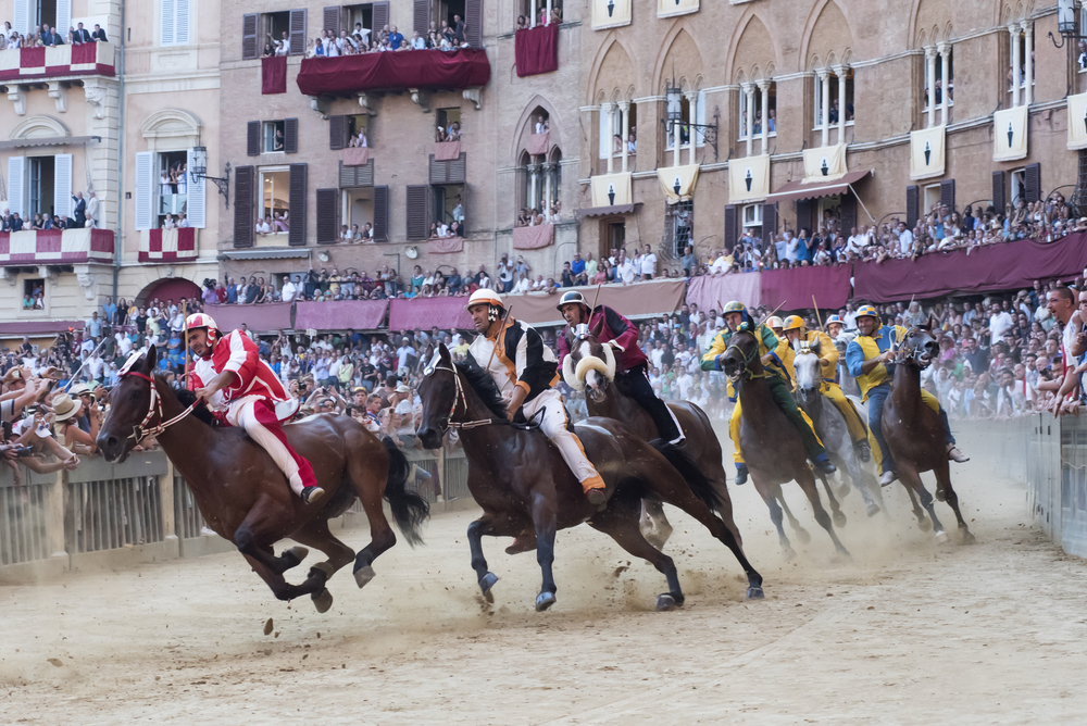 Siena inizia 