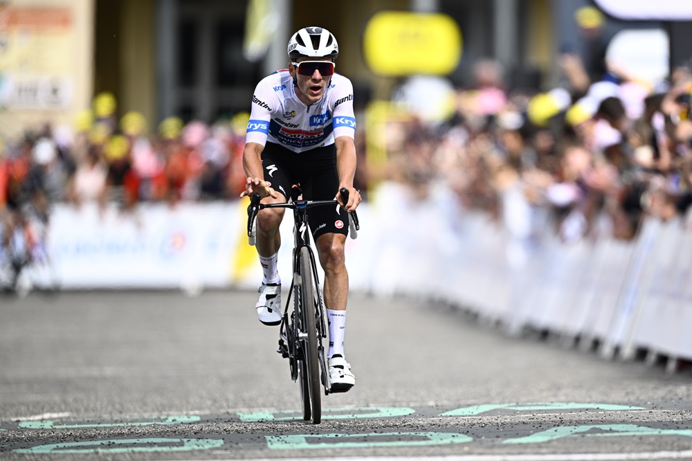 Tour de France 2024, tutte le classifiche: Carapaz miglior scalatore, Girmay conquista la maglia verde