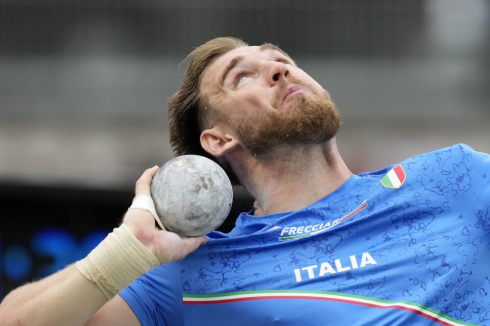 Atletica, Zane Weir in finale nel peso a Parigi 2024: “Ogni lancio è andato meglio”