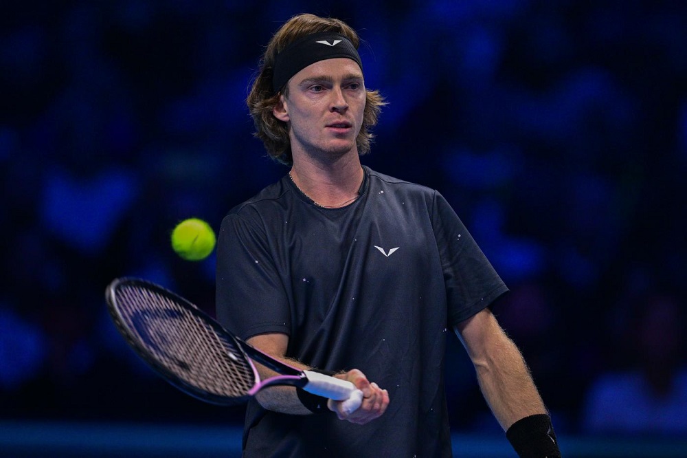 Tennis, Andrey Rublev fa retromarcia: “Mi scuso per il post su Imane Khelif, non ero ben informato”