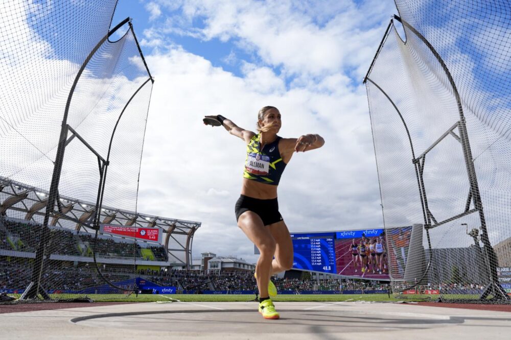 Atletica, Valarie Allman si conferma campionessa olimpica nel disco: buon 8° posto di Osakue