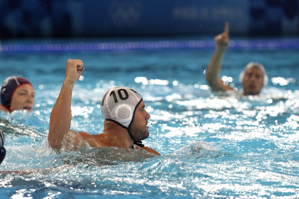 LIVE Italia Ungheria pallanuoto, Olimpiadi 2024 in DIRETTA: pochi minuti al quarto di finale