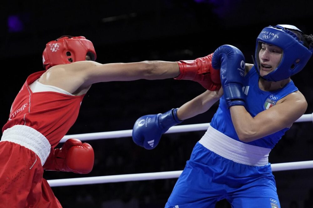 Boxe, Angela Carini spiega: “Avevo troppo dolore al naso. Non giudico la mia avversaria”