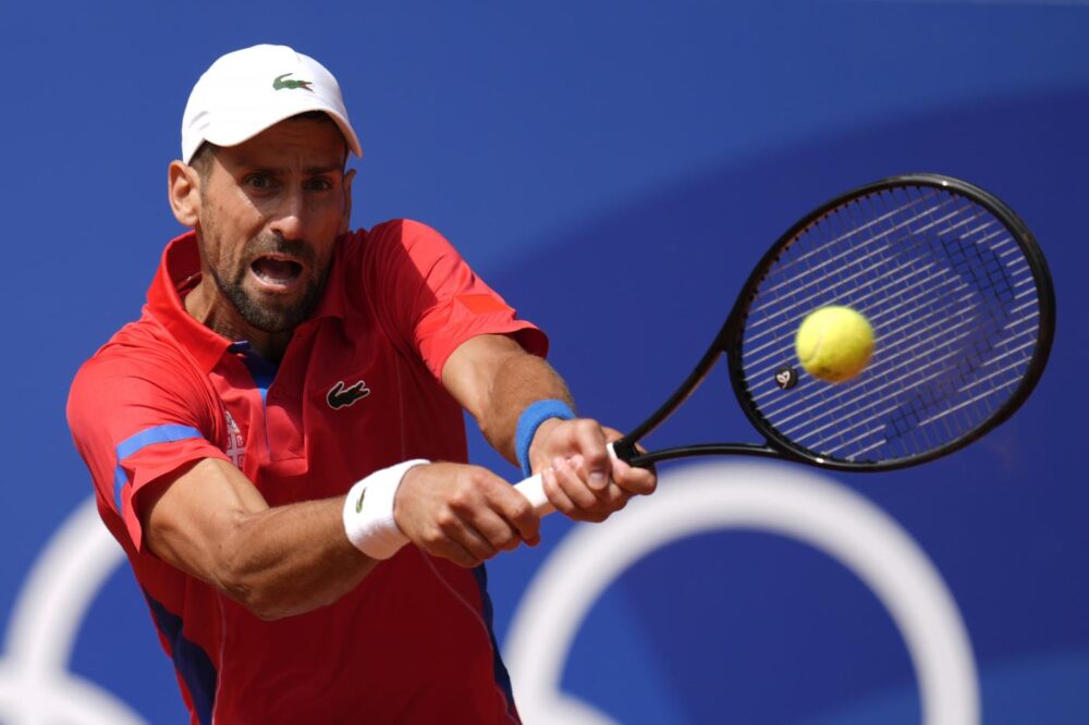 CAREER GOLDEN SLAM! Novak Djokovic ha vinto anche l’oro olimpico: Alcaraz si inchina dopo una finale stupenda