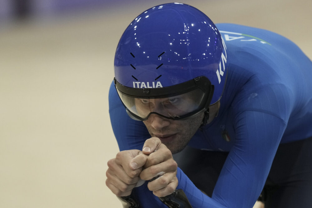 Filippo Ganna rinuncia ai Mondiali su pista: “In futuro mi dedicherò più alla strada”