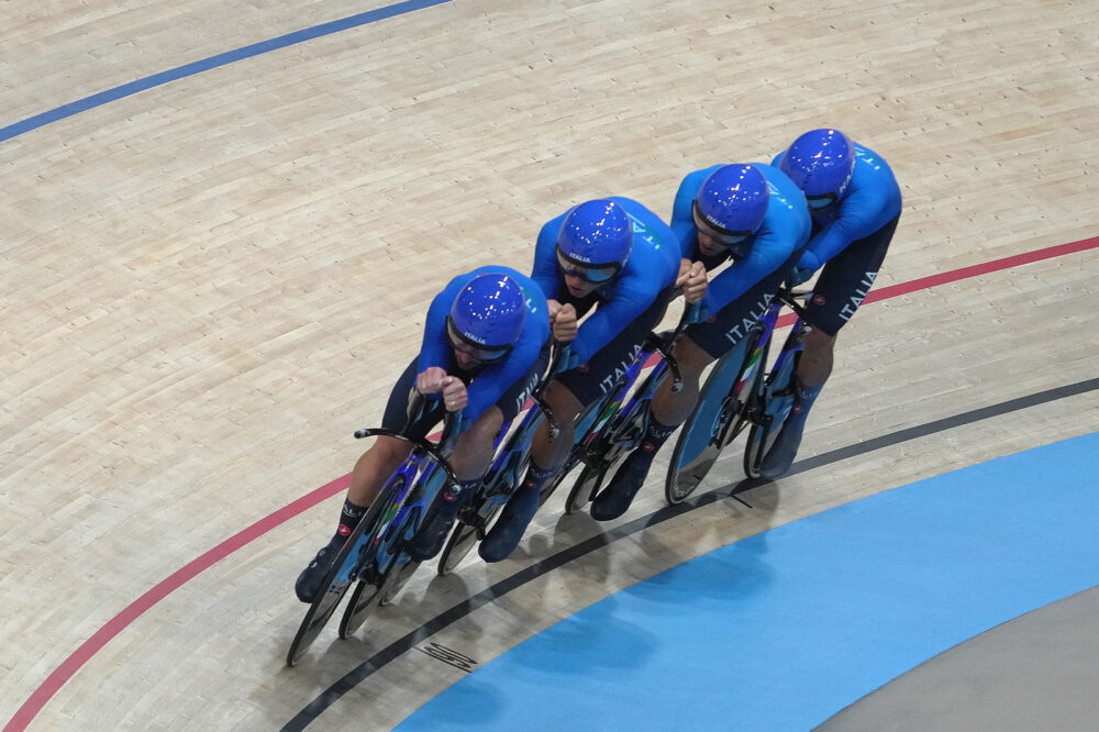 Ciclismo su pista, i quartetti dell’Italia dell’inseguimento a squadre per i Mondiali 2024