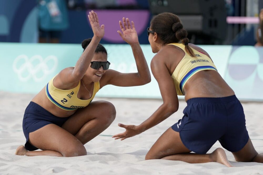 Beach volley: Melissa/Brandie e Ana Patricia/Duda raggiungono le semifinali