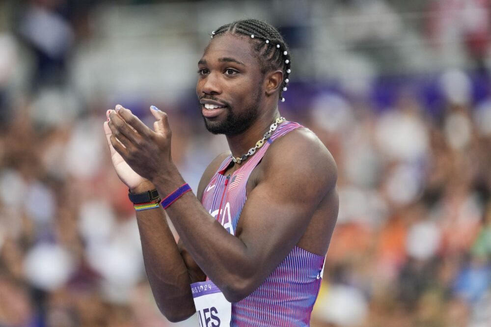 Atletica, Noah Lyles positivo al Covid, accusa un malore: in dubbio per la 4×100?