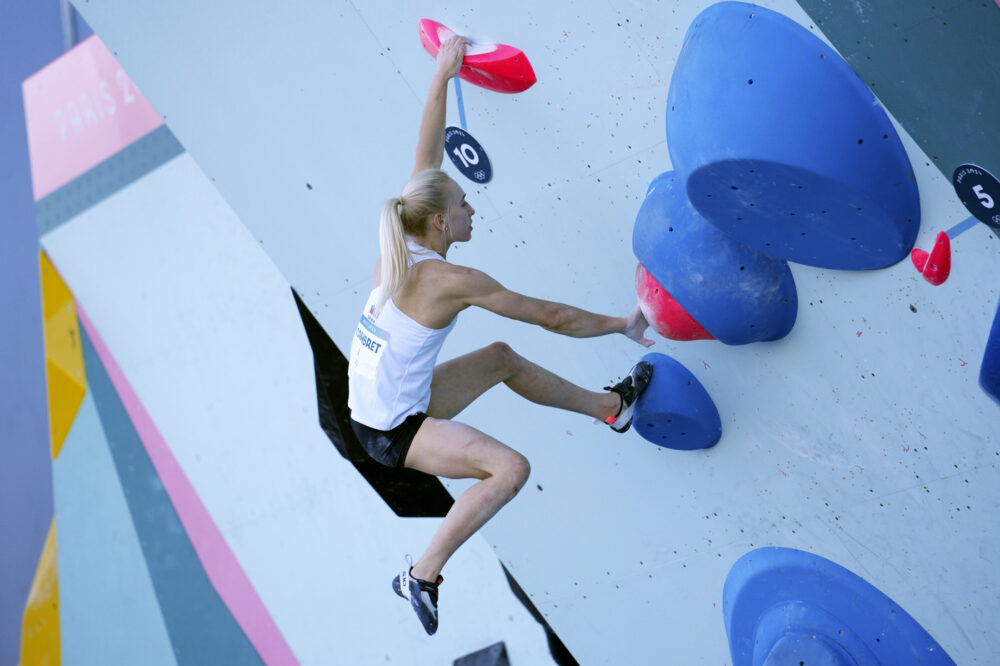 Janja Garnbret, l’arrampicatrice più forte della storia: secondo oro alle Olimpiadi, dominio nel boulder&lead