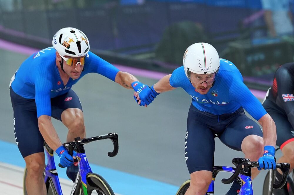 VIDEO Ciclismo su pista, riviviamo l’argento di Viviani/Consonni nella madison