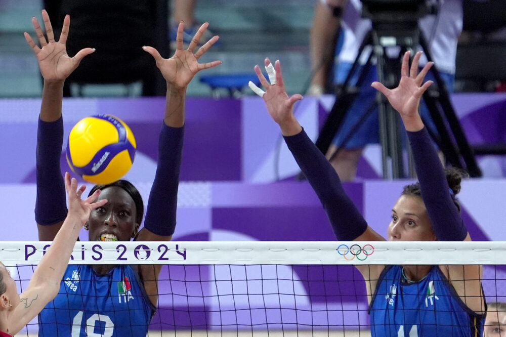 VIDEO Italia USA 3 0 volley femminile: la sintesi della leggendaria finale a Parigi 2024