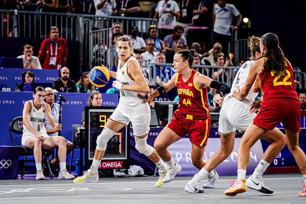 Basket 3×3 femminile, la Germania vince la medaglia d’oro alle Olimpiadi. Spagna ko in finale, bronzo per gli Stati Uniti