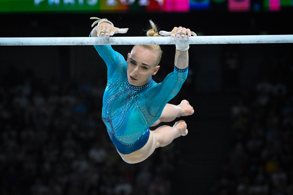 LIVE Ginnastica artistica, Olimpiadi Parigi in DIRETTA: iniziano le finali di specialità, Alice D’Amato prova l’impossibile alle parallele