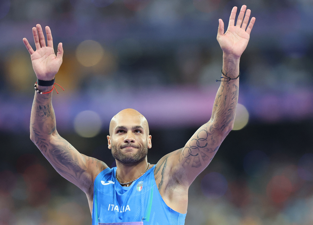 Marcell Jacobs continua le Olimpiadi senza allenatore: tolto l’accredito a Rana Reider