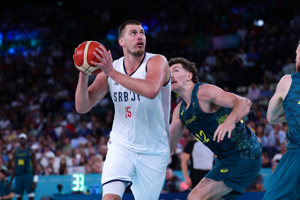 Basket: miracolo Serbia alle Olimpiadi! Dal -24 alla vittoria all’overtime sull’Australia. Non basta un Mills da antologia