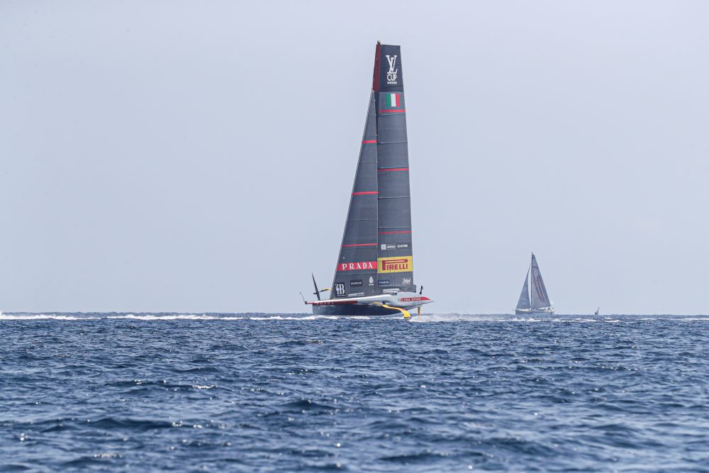 Luna Rossa 