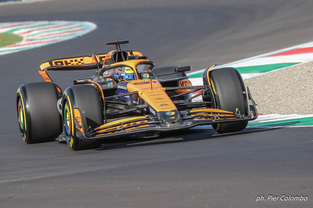 F1, doppietta McLaren in FP3 a Città del Messico. Passo indietro Ferrari sul giro secco