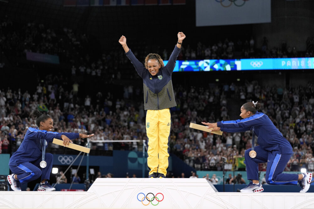 Ginnastica artistica, le immagini di Netflix potrebbero cambiare un podio alle Olimpiadi! Il caso Chiles non è finito