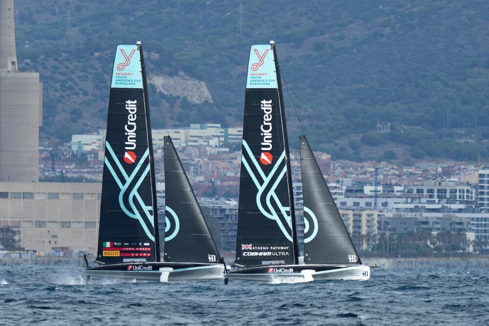 LIVE Youth America’s Cup 2024 in DIRETTA: Gradoni ed Ugolini dominano in lungo ed in largo. Luna Rossa scappa via in classifica generale!