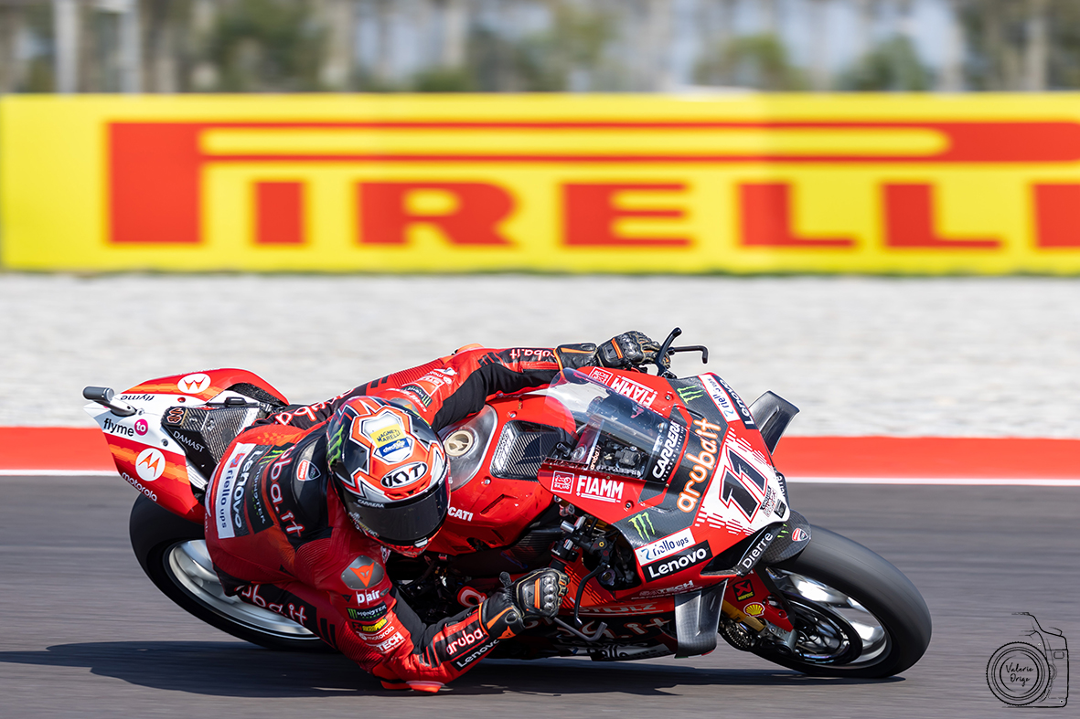 Superbike oggi, GP Portogallo 2024: Superpole e gara 1, tv, streaming, programma TV8 in chiaro