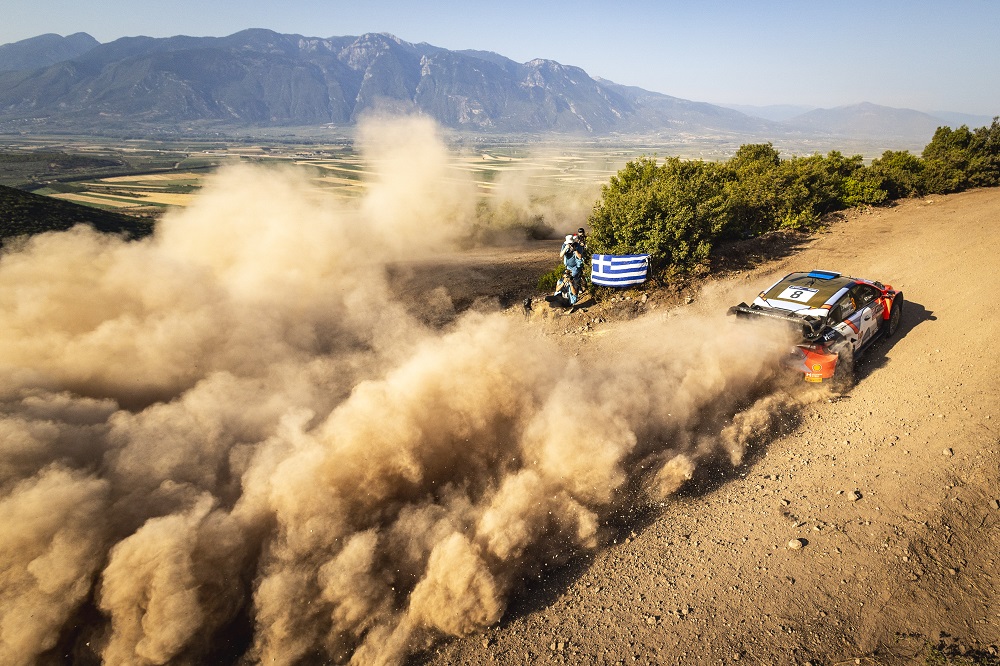 Rally Grecia, succede di tutto all’Acropolis! Ogier beffato dal motore e Tanak sale al comando