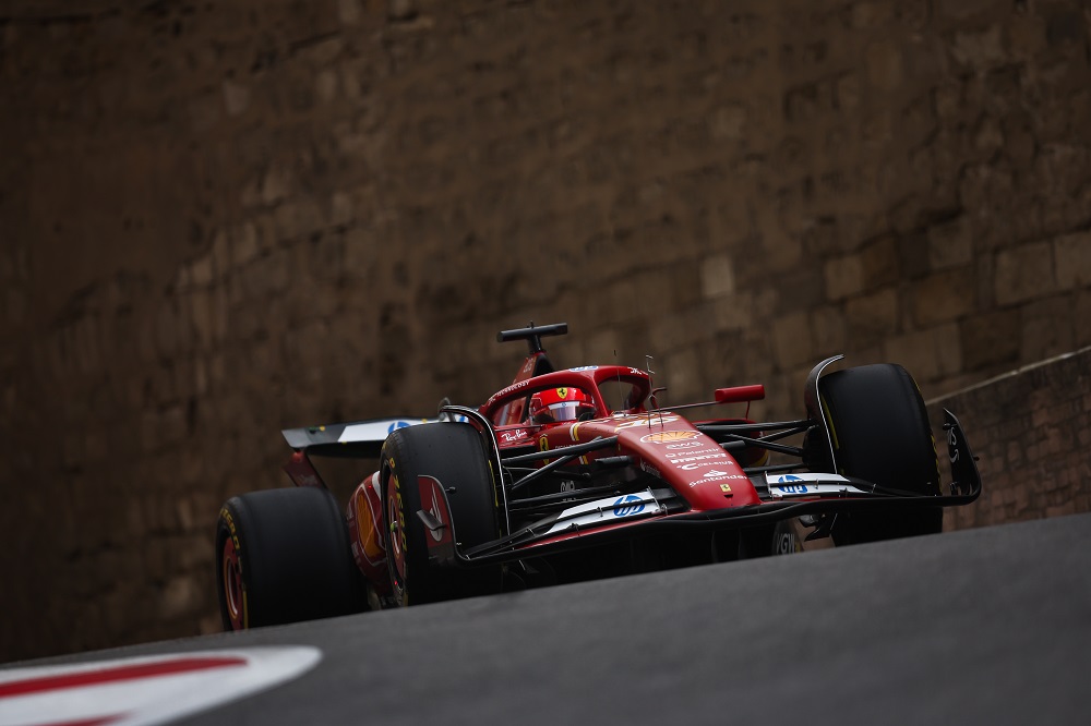 F1 oggi in tv, GP Azerbaijan 2024: orario gara, streaming, programma Sky e TV8