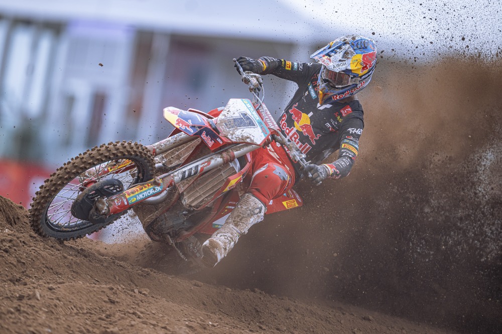 LIVE Motocross, GP Spagna 2024 in DIRETTA: parte gara 1!