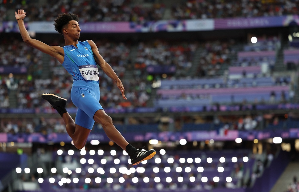 Mattia Furlani sfida Tentoglou: caccia all’oro agli Europei Indoor con il mondiale stagionale