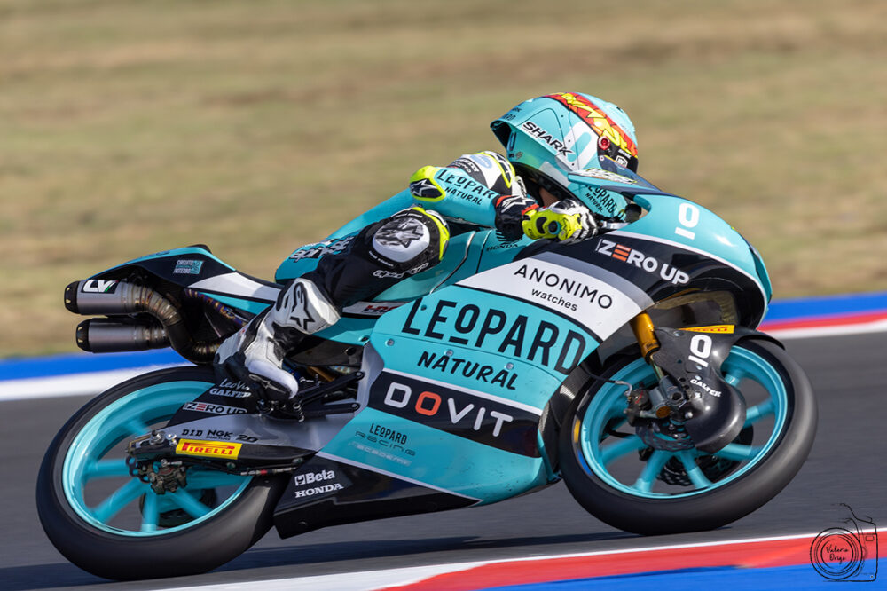 Moto3: Angel Piqueras svetta nella seconda sessione di prove al GP d’Australia, Bertelle miglior italiano