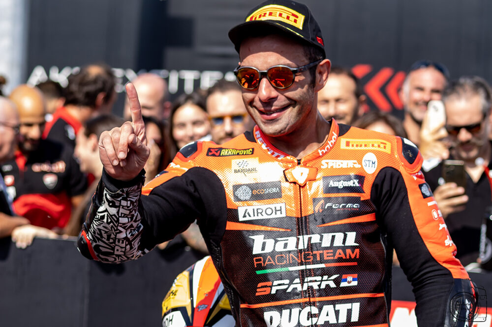 Superbike, Danilo Petrucci conquista la Superpole Race a Cremona, podio per Iannone