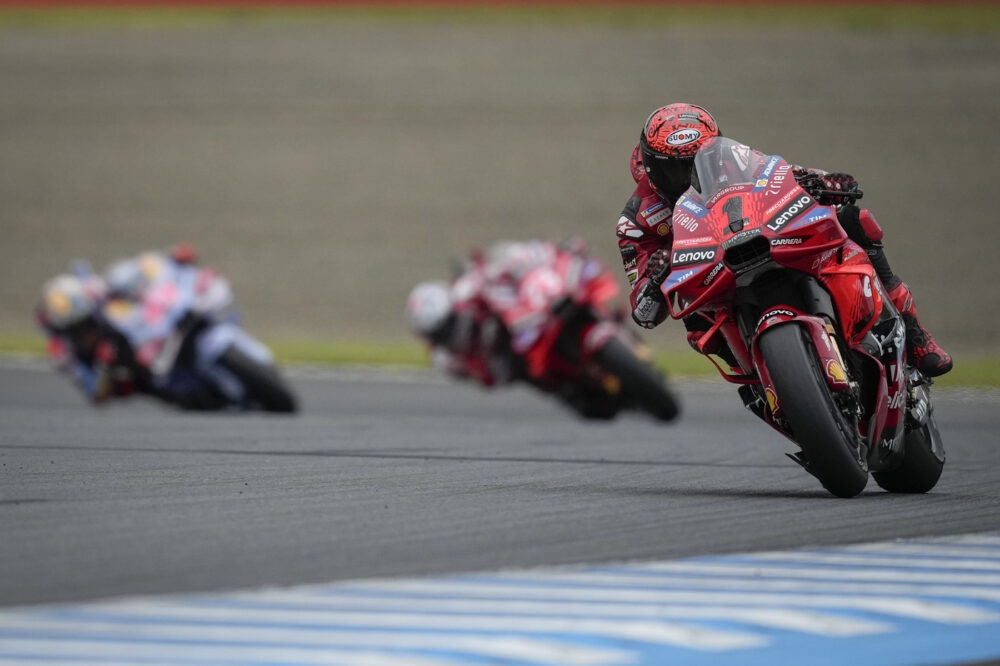 MotoGP, Bagnaia brucia Martin per 5 millesimi nel warm up di Motegi. Bene anche Bastianini