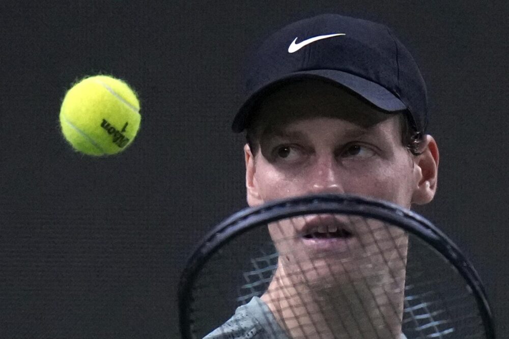 LIVE Sinner Shelton 2 3, ATP Shanghai 2024 in DIRETTA: l’italiano annulla 2 palle break