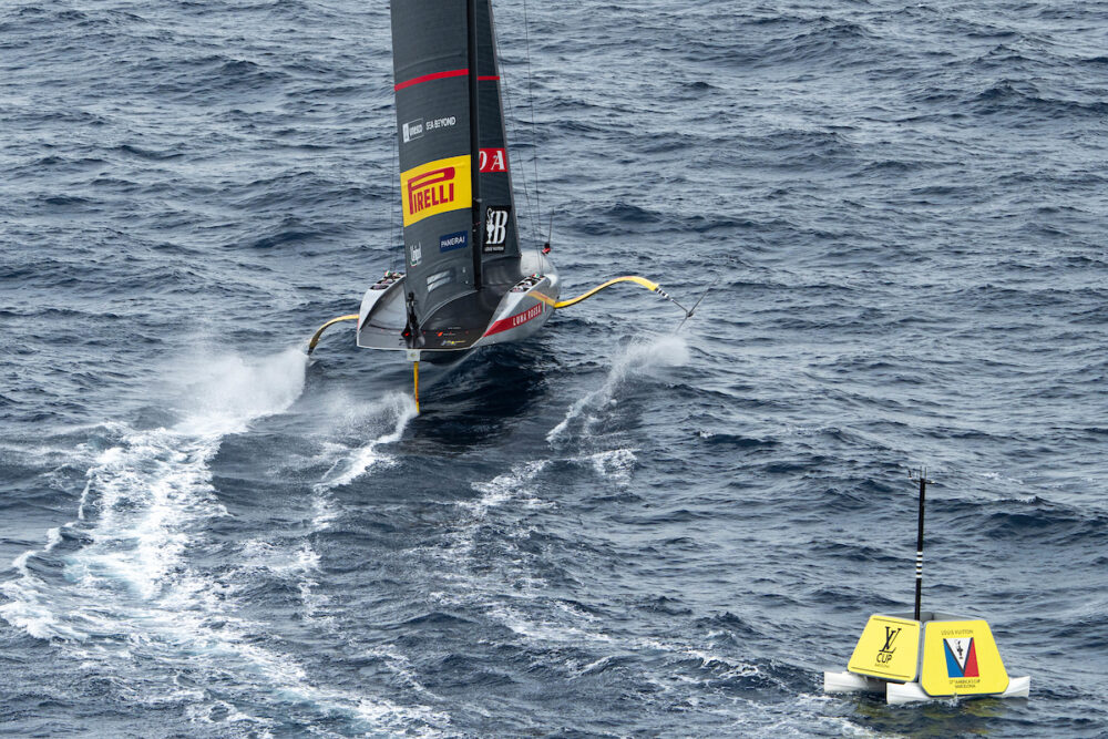 Luna Rossa vicina al baratro: Ineos monopolizza anche gara 10 e piazza il break del 4 6