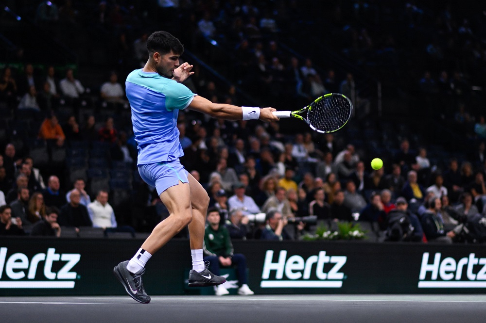 ATP Parigi Bercy, buona la prima per Alcaraz, Tsitsipas e Shelton. Italiani tutti eliminati