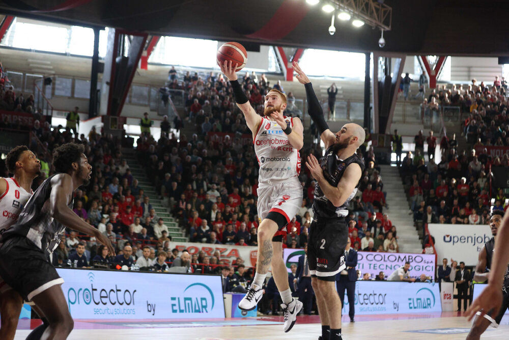 Basket, i migliori italiani della seconda giornata di Serie A: Della Valle trascina Brescia, Mannion uomo solo al comando a Varese