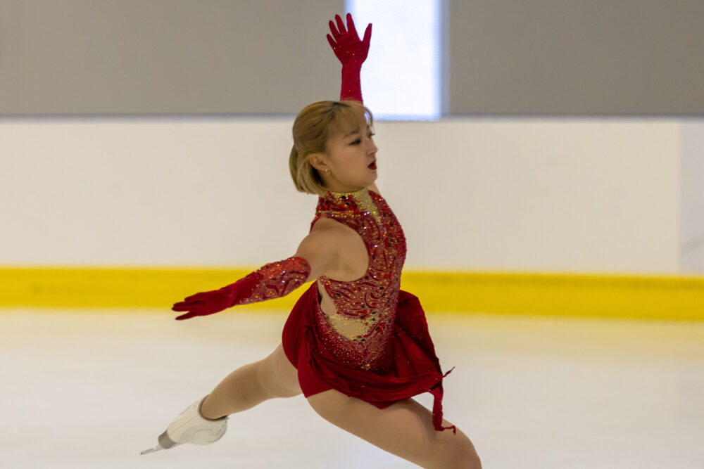 Pattinaggio artistico: Sakamoto senza rivali incanta nello short di Skate Canada, sorpresa Liu