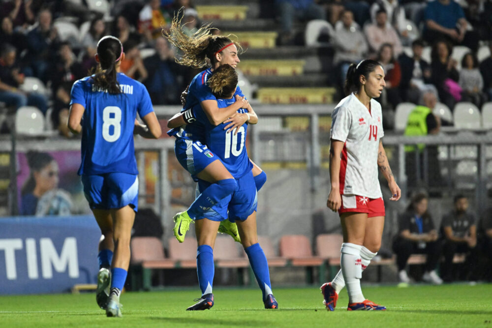 Calcio femminile, cinquina dell’Italia a Malta nell’amichevole di Roma