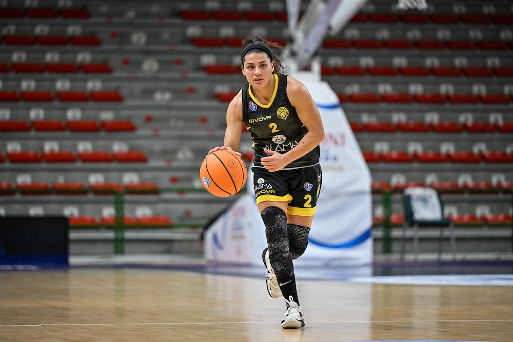 Basket femminile, in Serie A1 Schio vince il big match a Campobasso. Successi per Faenza, Battipaglia e Venezia