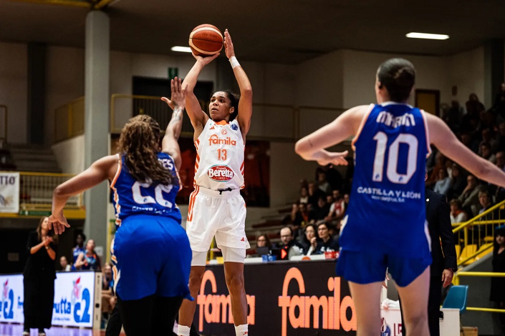 Basket femminile: Schio, che debutto! Famila travolgente sul Perfumerias Avenida all’esordio in Eurolega