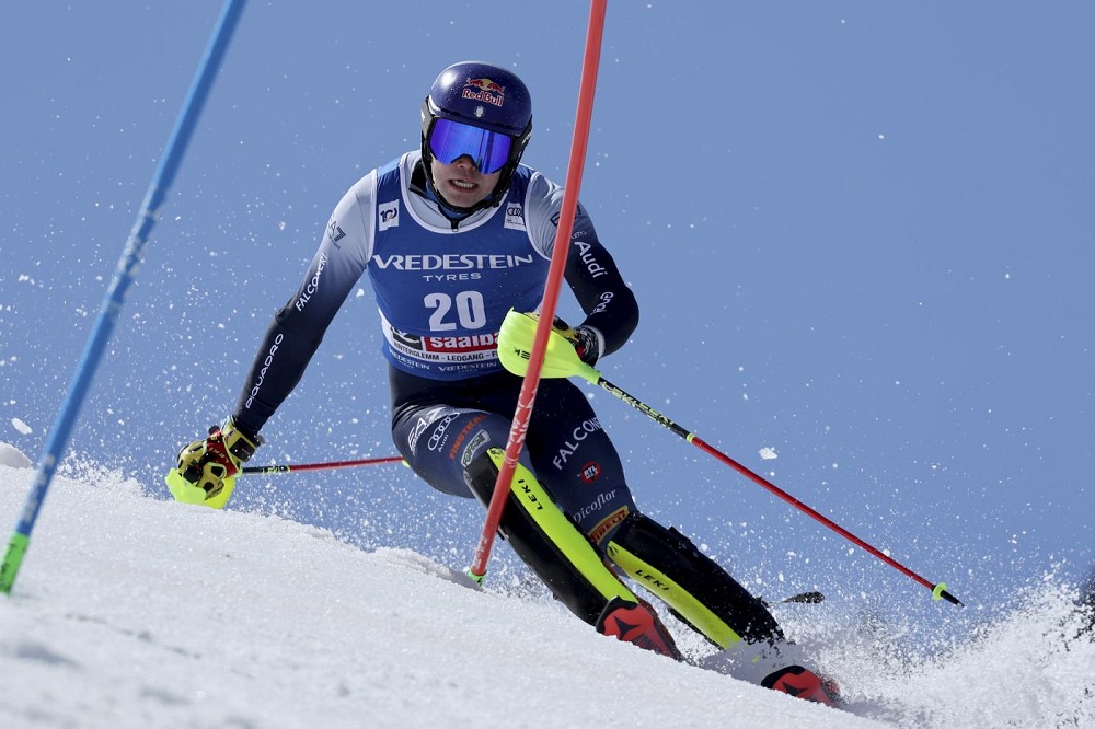 LIVE Sci alpino, Slalom Levi 2024 in DIRETTA: Vinatzer ci prova, occhio a Hirscher e Braathen