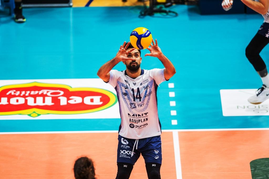 Volley, Monza regala l’en plein europeo all’Italia! Battuto 3 2 in rimonta l’Olympiacos di Gardini e Travica al debutto in Champions