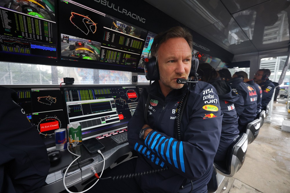 F1, Christian Horner: “La direttiva tecnica cambierà poco la situazione. Pensiamo ancora al titolo costruttori”