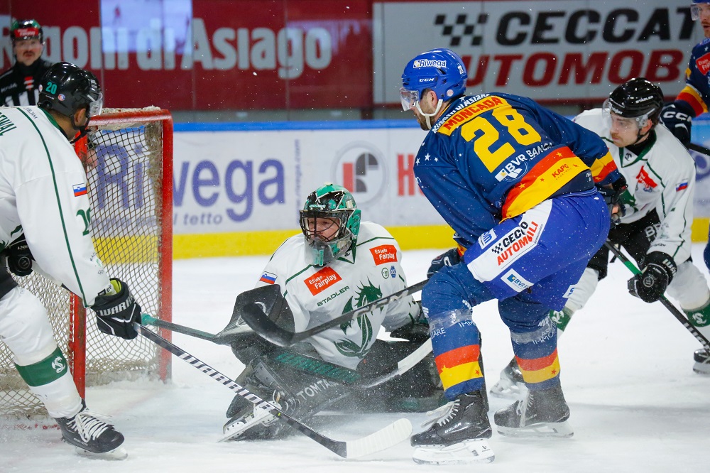 Hockey ghiaccio, nella serata di ICE League arriva un successo per Asiago, mentre Val Pusteria cade a Klagenfurt