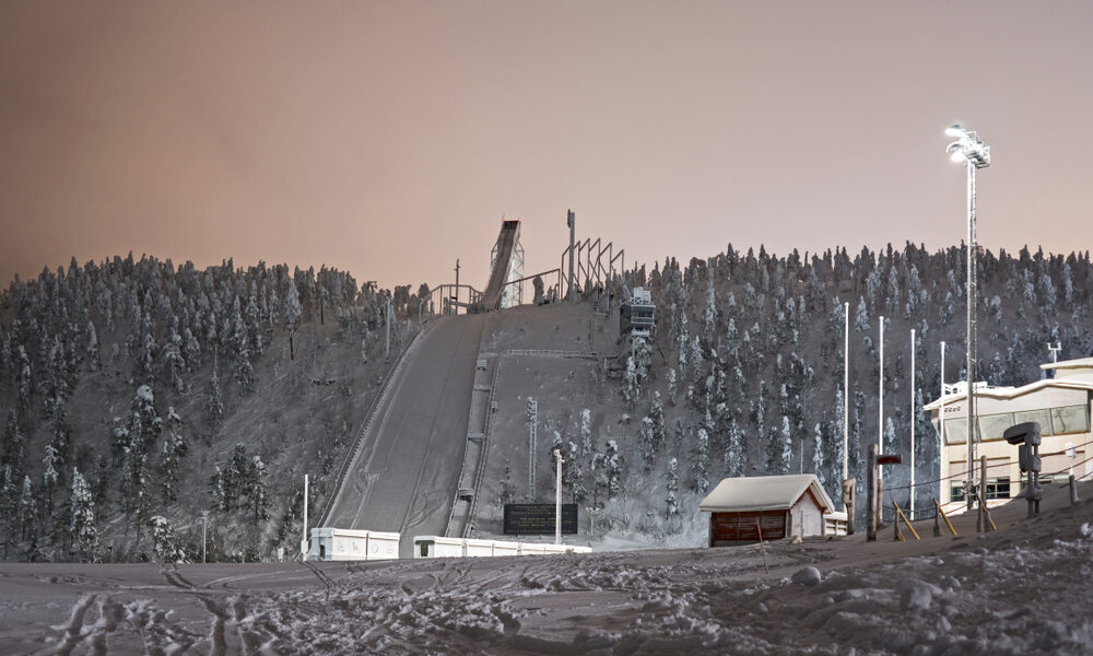 Ruka Kuusamo salto con gli sci