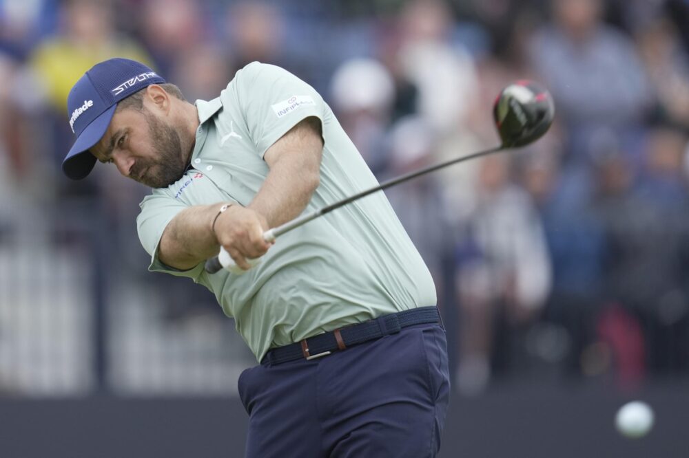 Golf, Veerman beffa tutti e conquista il secondo titolo in carriera, suo il Nedbank Golf Challenge. Ottima prestazione di Laporta