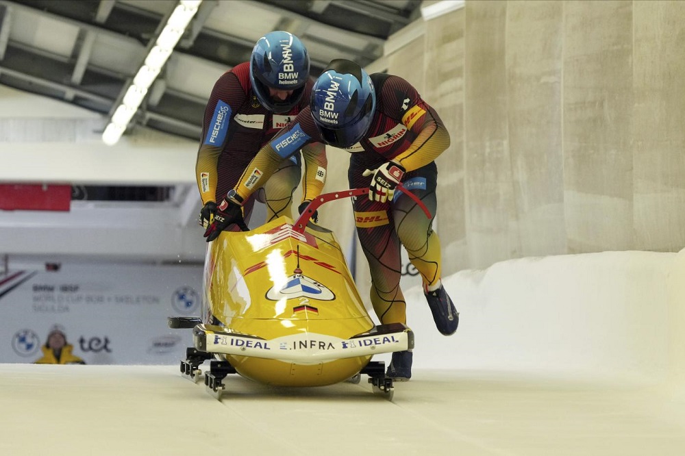 Bob a 2, Francesco Friedrich vince a Sigulda e allunga su Lochner nella generale. 8° Baumgartner