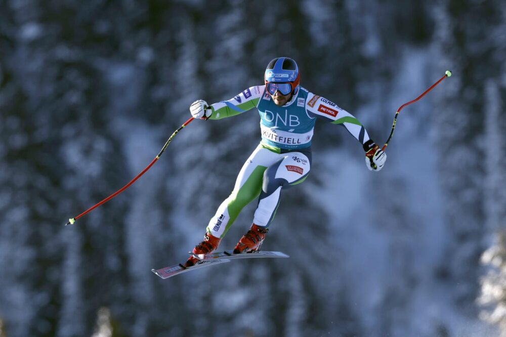 Sci alpino, Hrobat primeggia nella prova di Beaver Creek. Odermatt e Sarrazin in scia, gli italiani studiano la pista