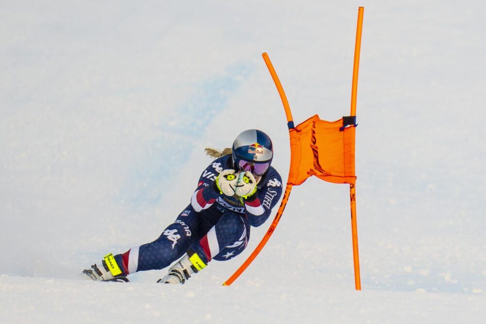 Sci alpino, il ritorno di Lindsey Vonn: “Non sono al 100%, è un allenamento. Viaggio emozionante”